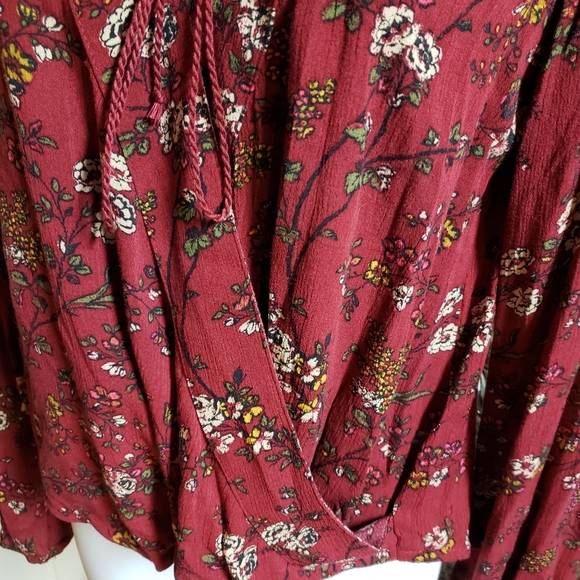 Mossimo Supply Co Top - Picture 4 of 4